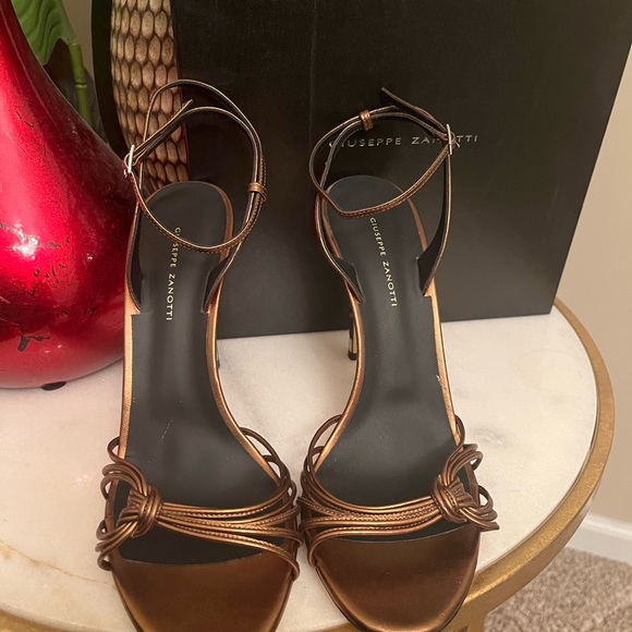 Bronze strappy w/ leopard print authentic Giuseppe Zanotti high heel sandals - Picture 2 of 6